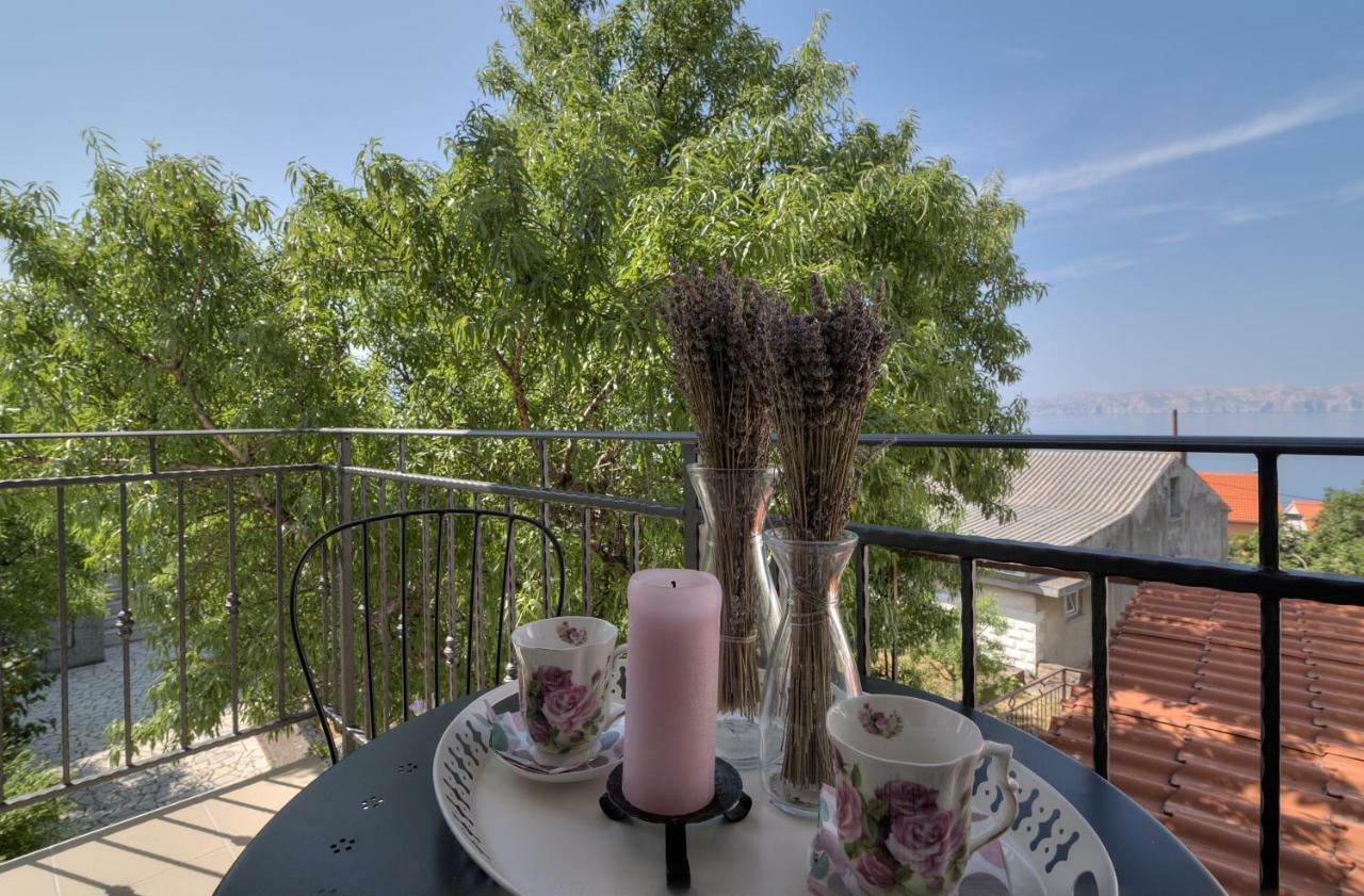 Apartment Franko Senj  Buitenkant foto